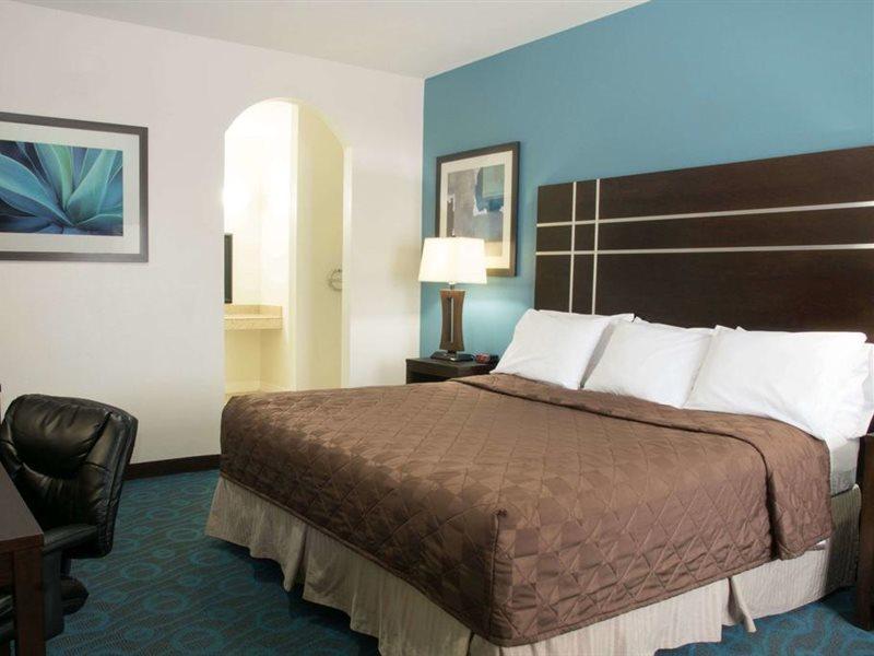Days Inn By Wyndham Humble/Houston Intercontinental Airport Kültér fotó