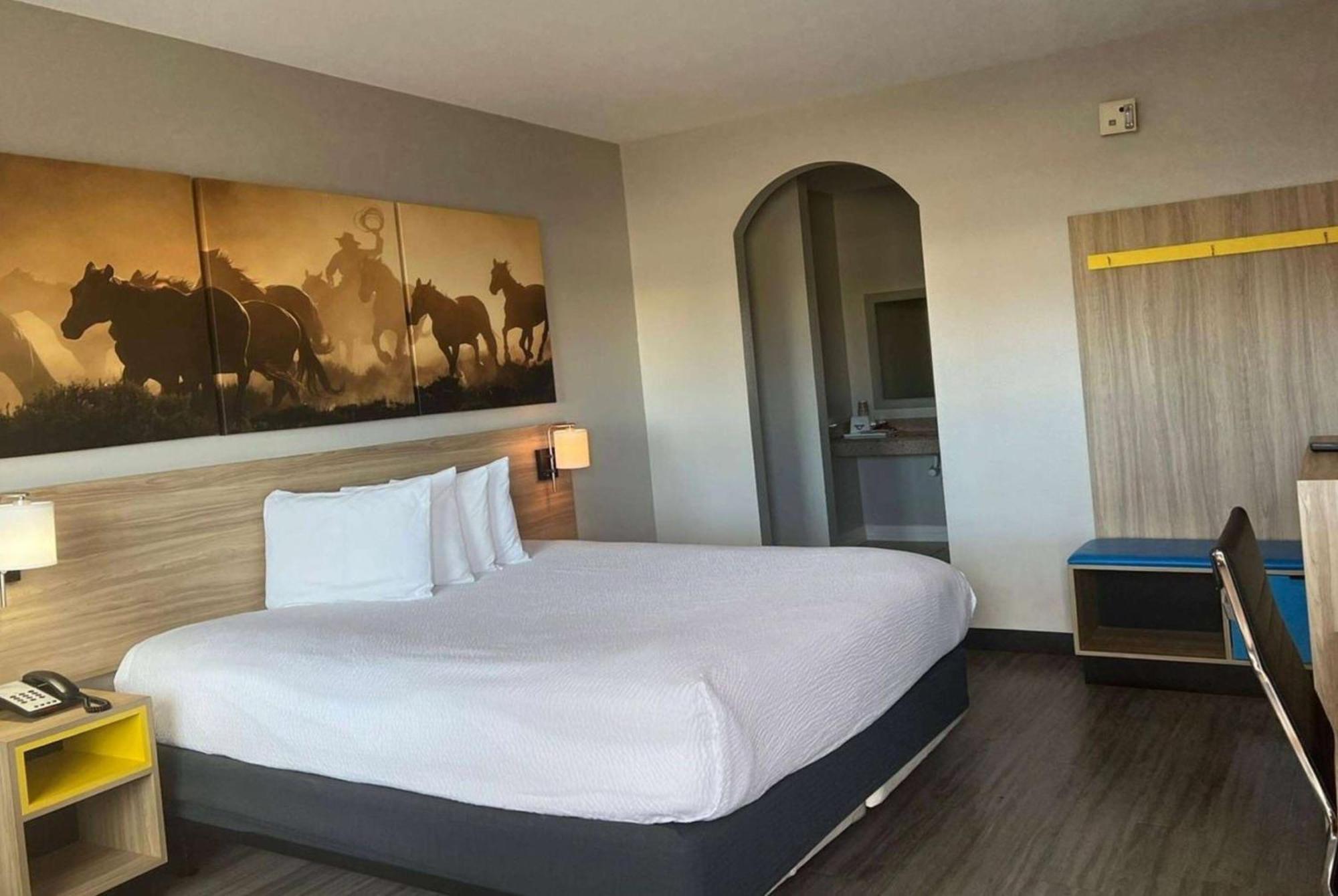 Days Inn By Wyndham Humble/Houston Intercontinental Airport Kültér fotó